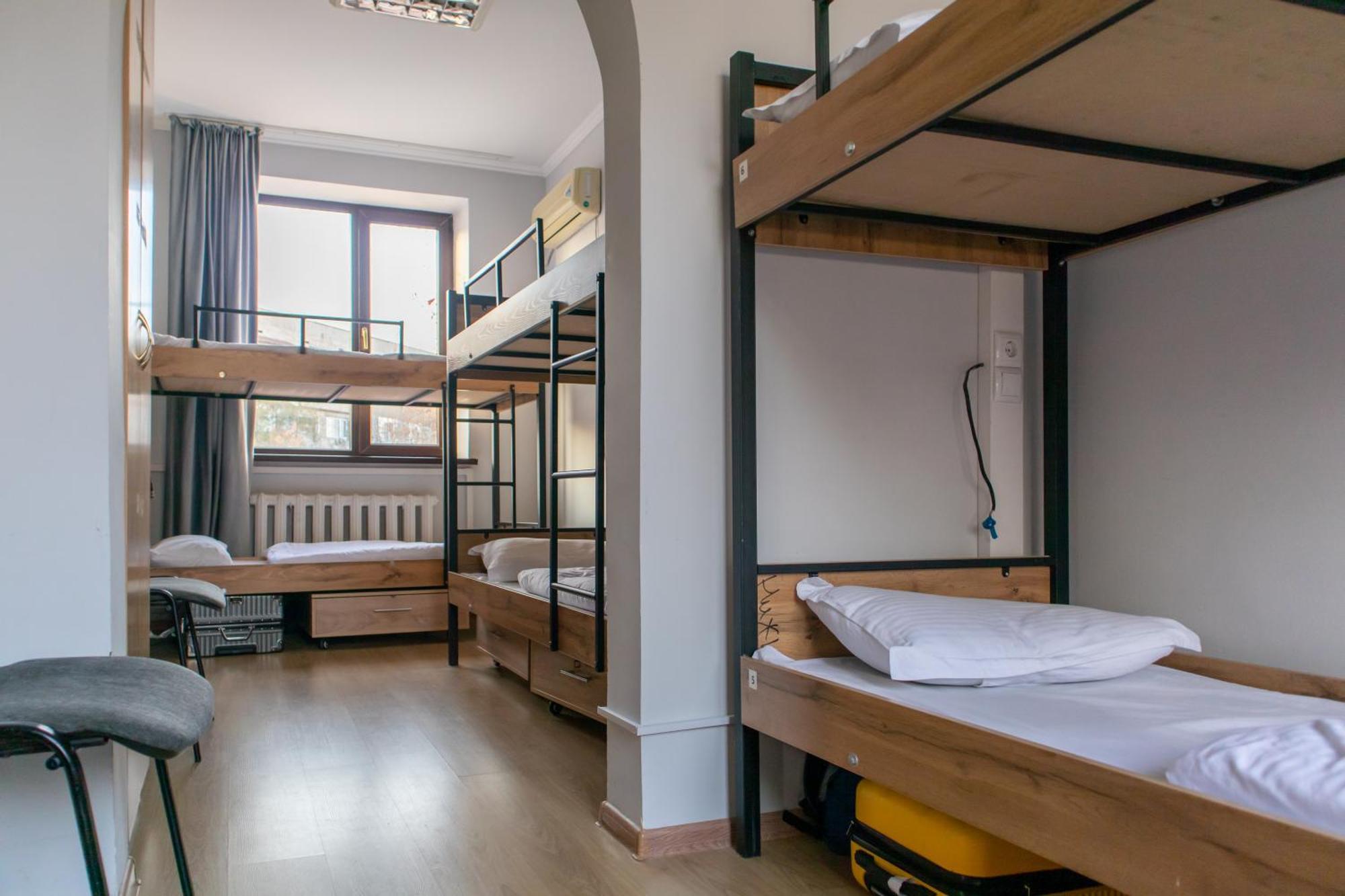 Almaty Backpackers 호스텔 외부 사진